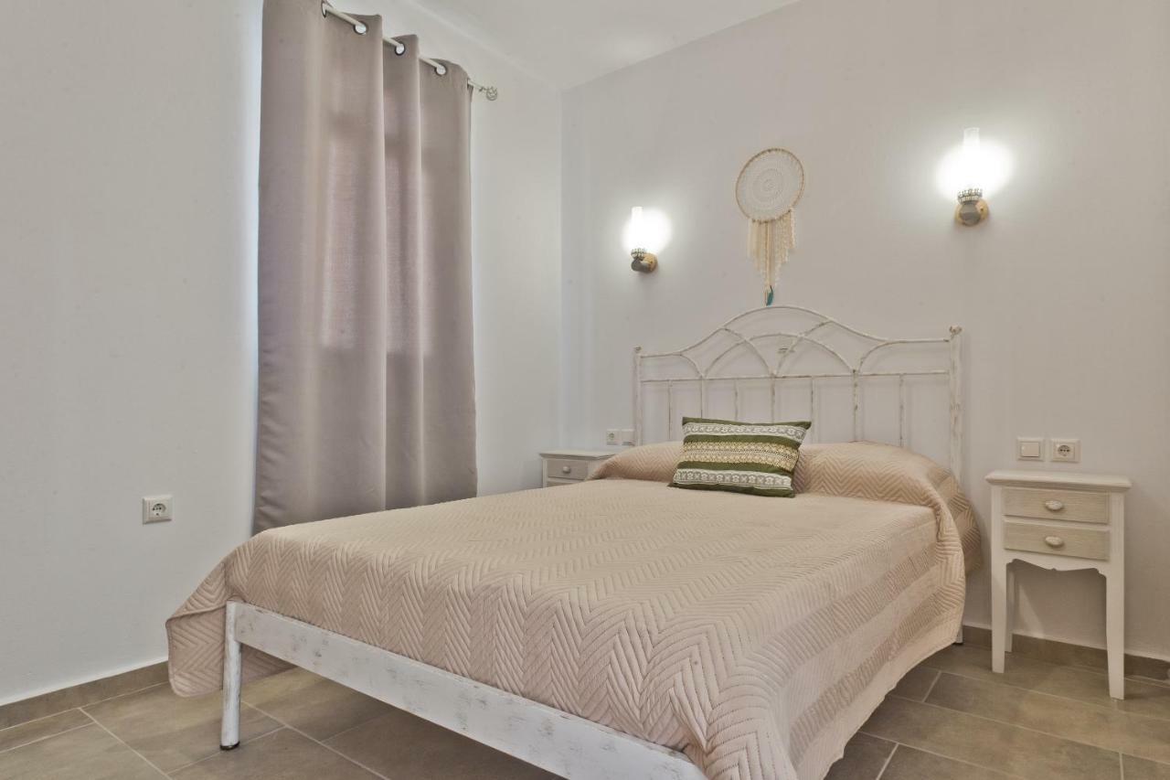 Alisachni Villas Lefkos  Exterior photo