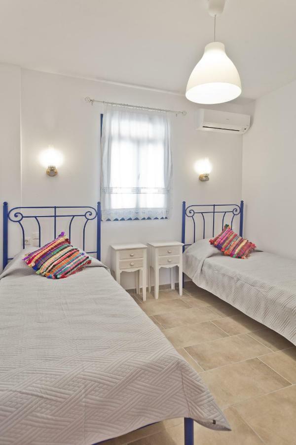 Alisachni Villas Lefkos  Exterior photo